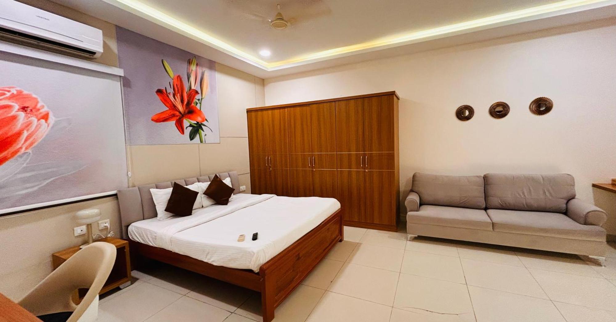 Dcasa Apartment Hotel Hyderabad Exterior photo